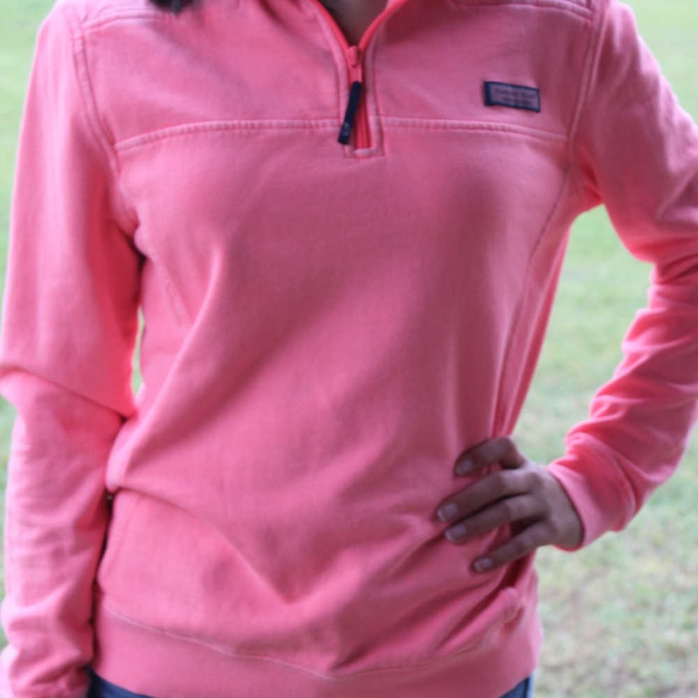NWOT vineyard vines pullover